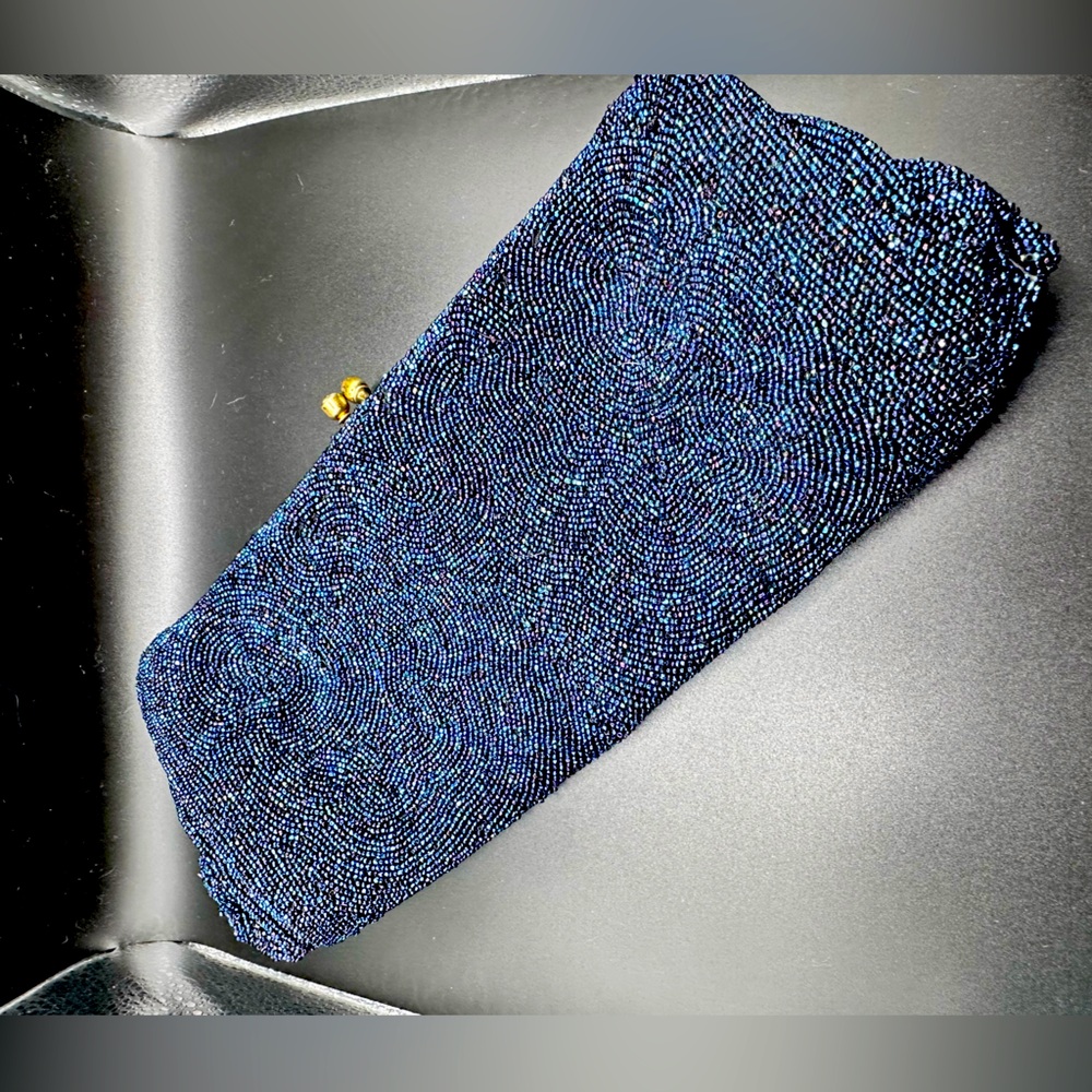 Vintage Walborg New York Blue Beaded Clutch